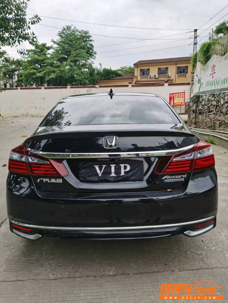 东莞18年本田雅阁9