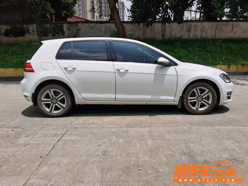 东莞16年大众高尔夫5