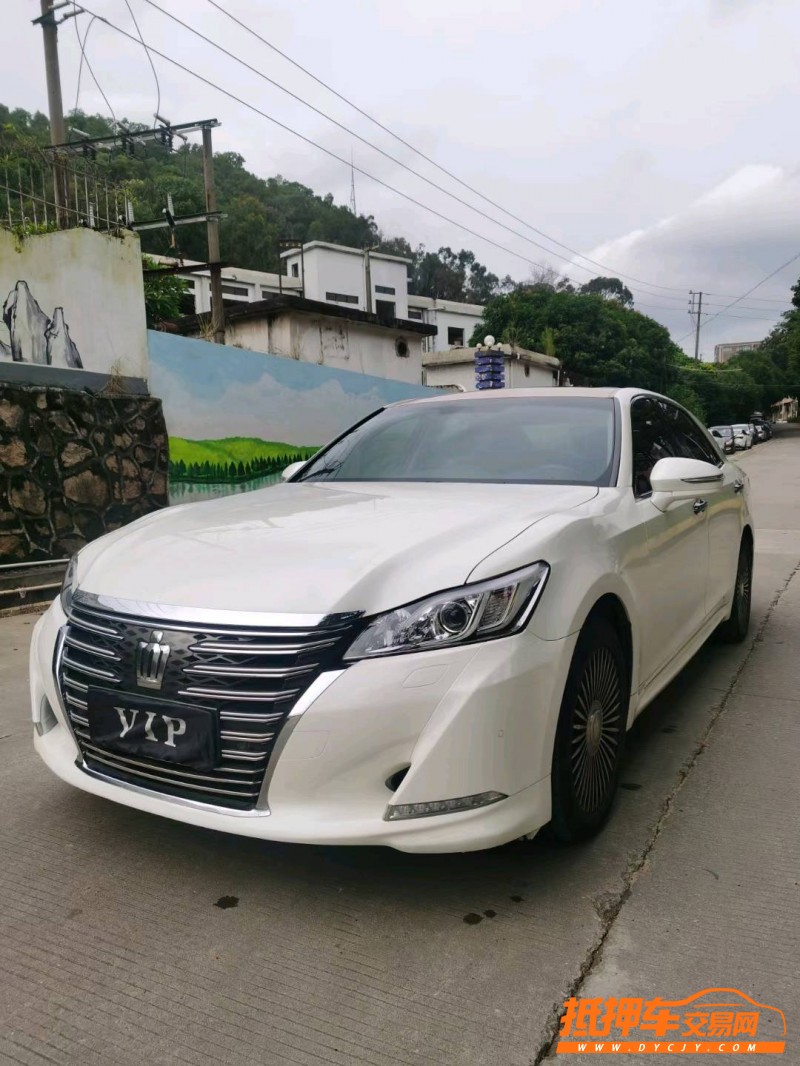 东莞16年丰田皇冠7