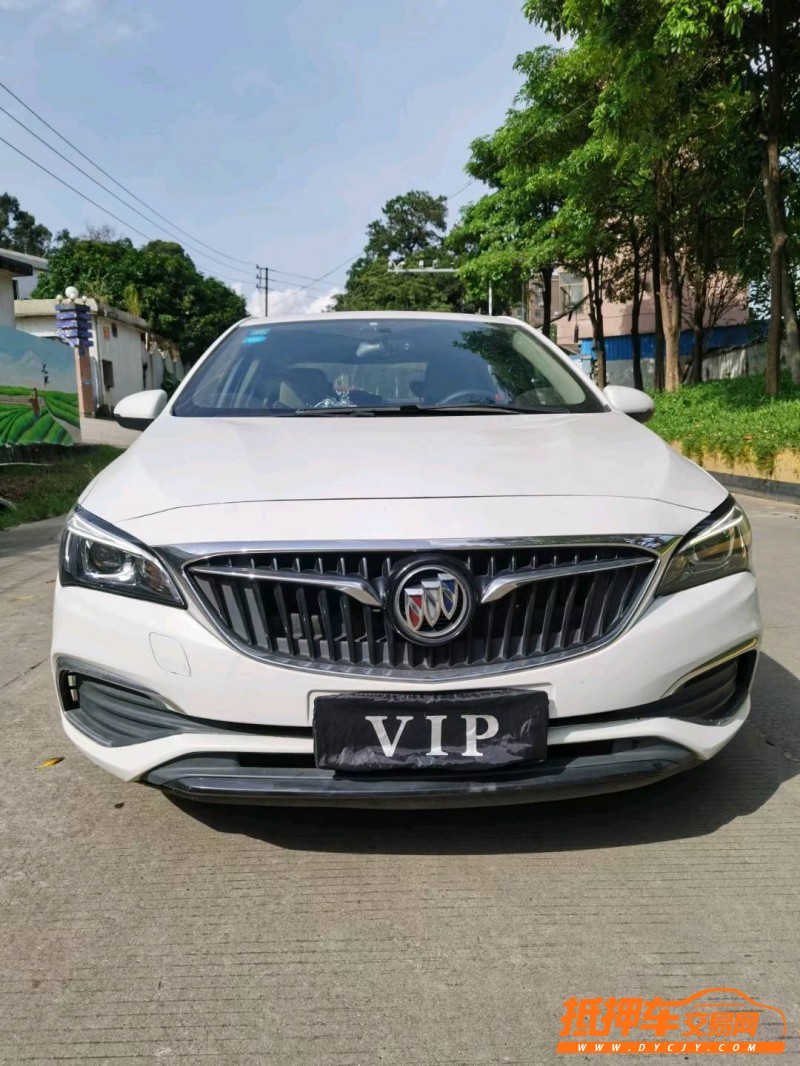 东莞17年别克威朗9