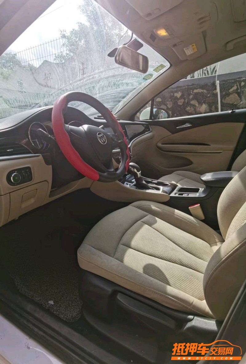 东莞17年别克威朗4