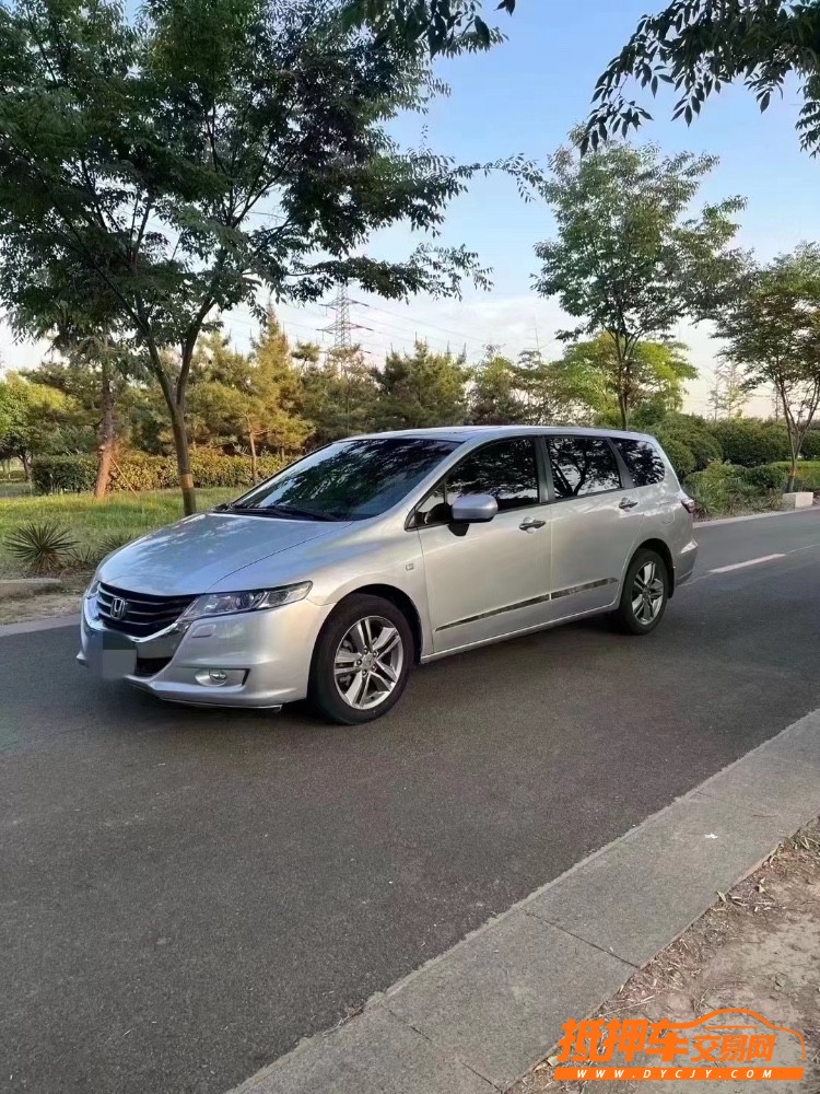 济宁12年本田奥德赛3