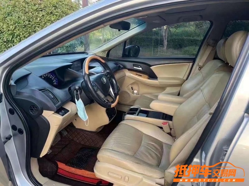 济宁12年本田奥德赛5