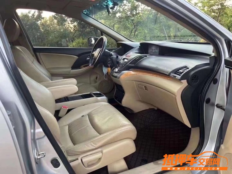 济宁12年本田奥德赛7