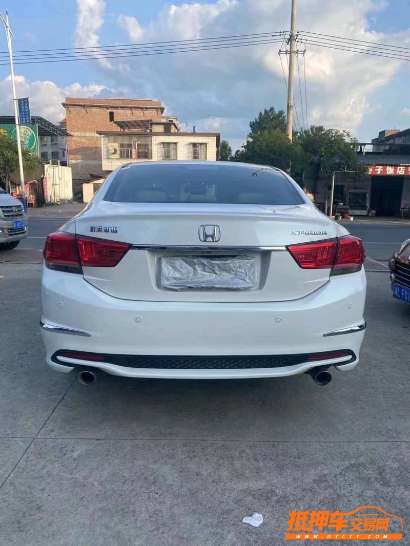 邵阳15年本田思铂睿7