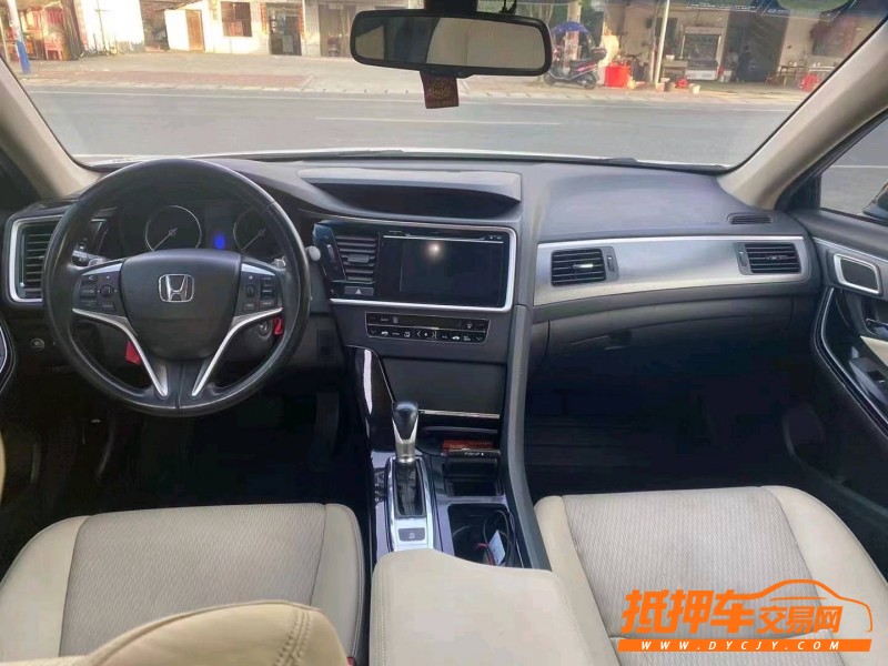 邵阳15年本田思铂睿5