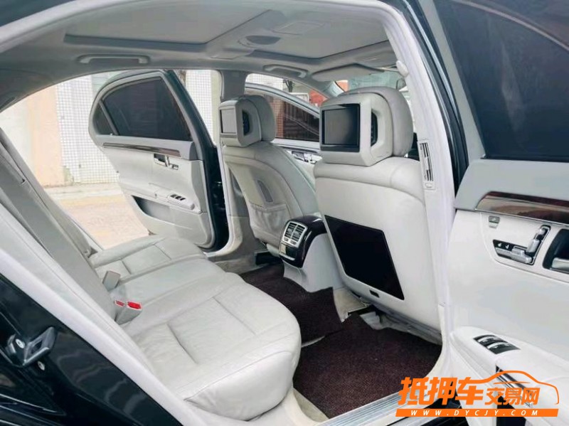 东莞13年奔驰S6