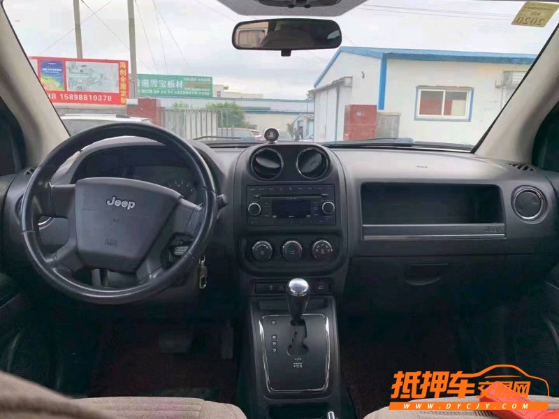 煙臺11年Jeep指南者6