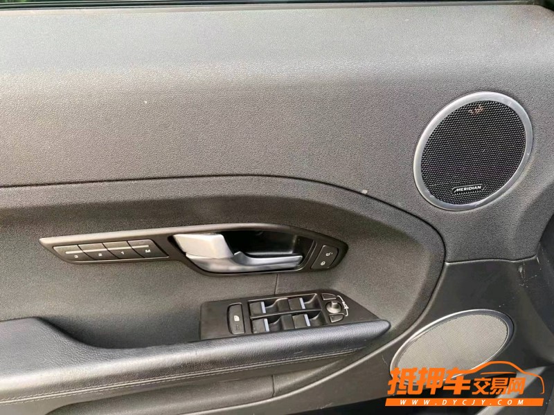 沈阳14年路虎极光8