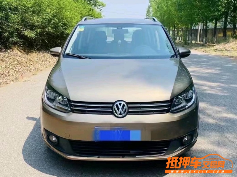 青岛15年大众途安1