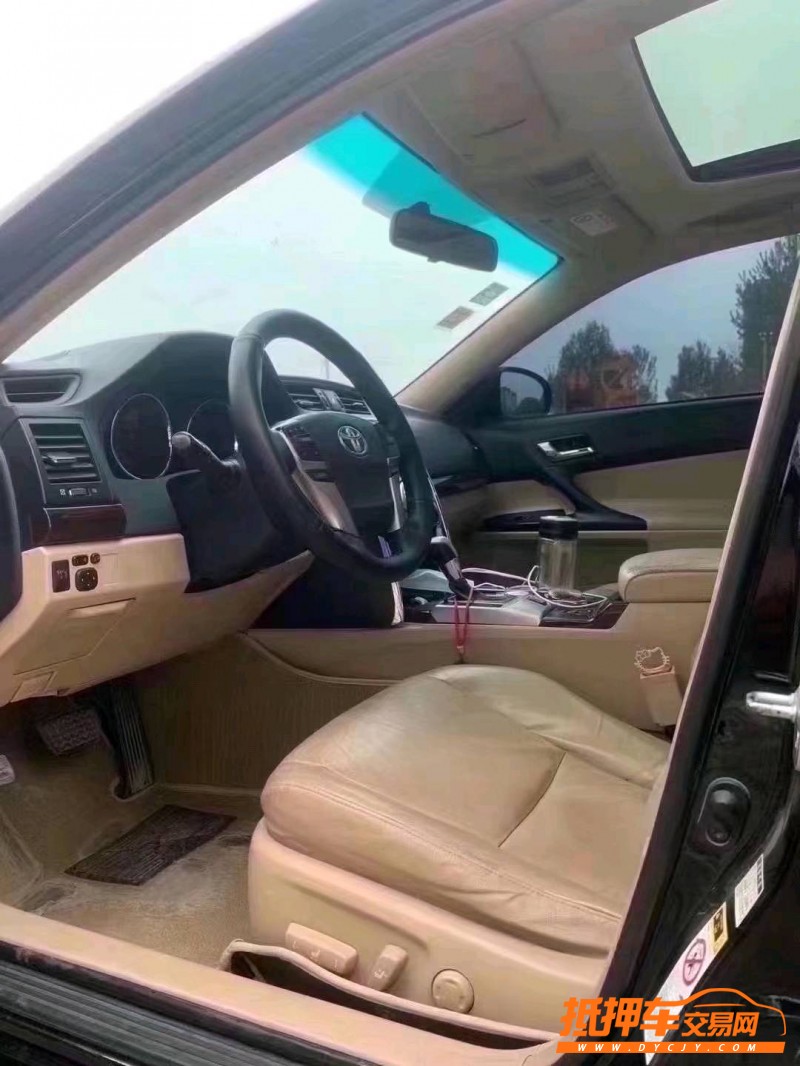 北京12年丰田锐志5