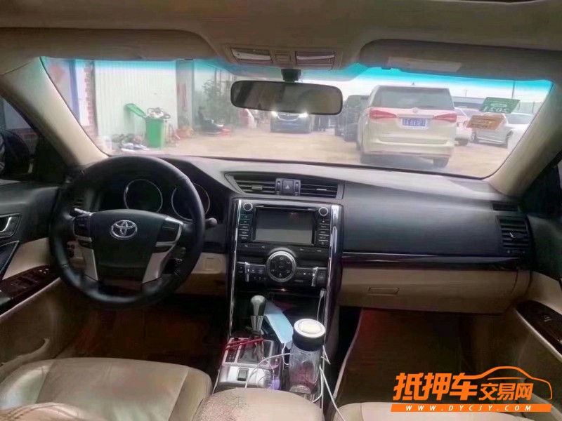 北京12年丰田锐志6