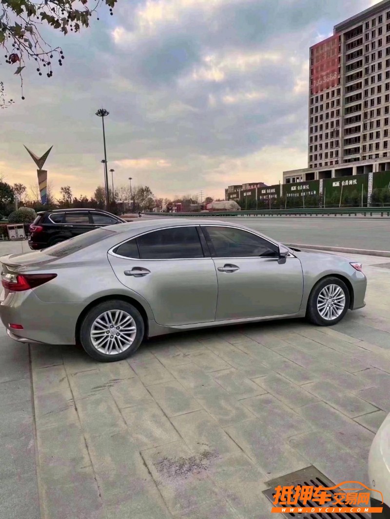 北京17年雷克萨斯ES4
