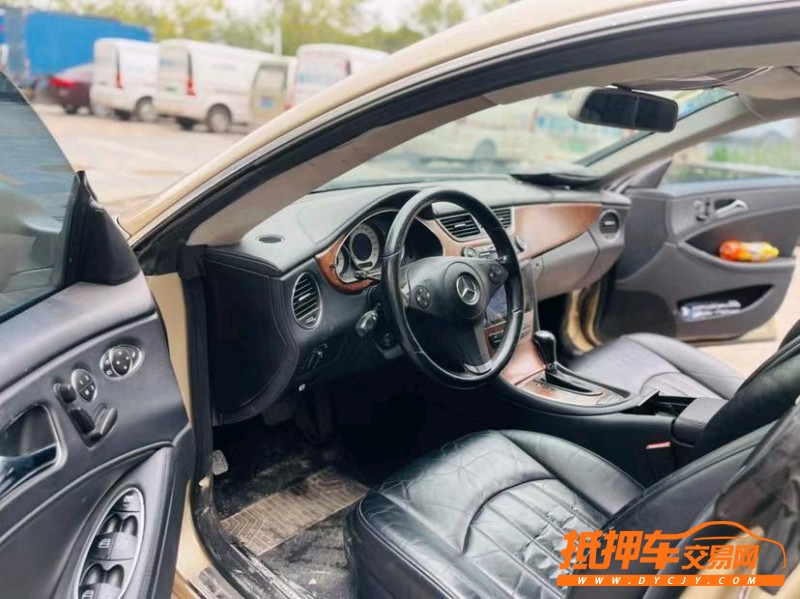 东莞11年奔驰CLS5