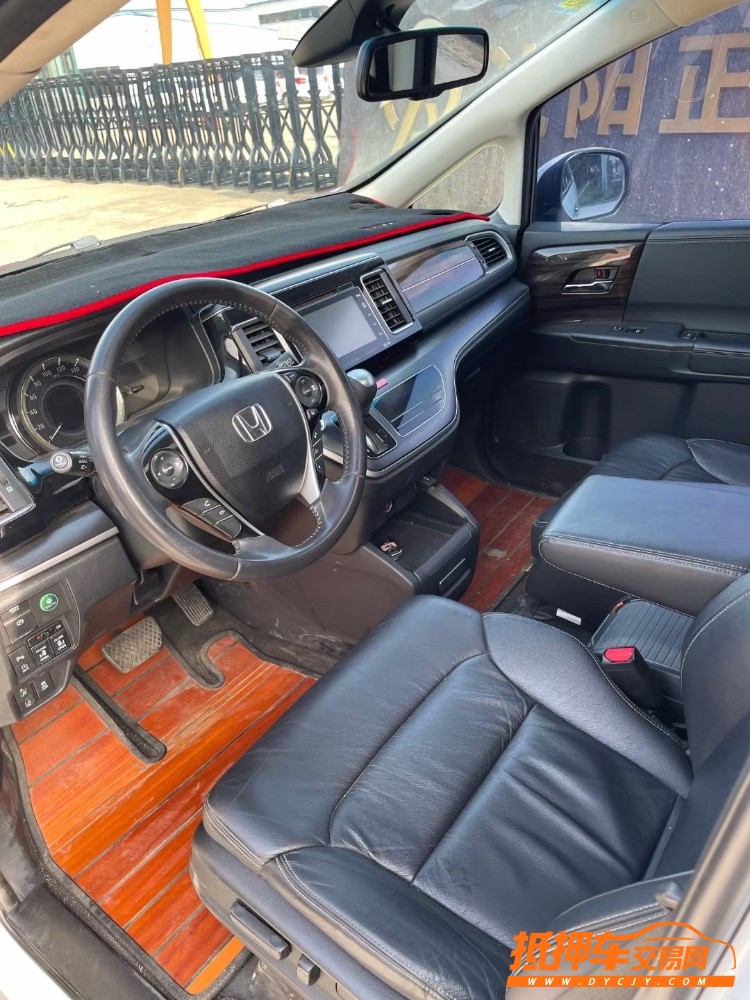 沈阳17年本田艾力绅8