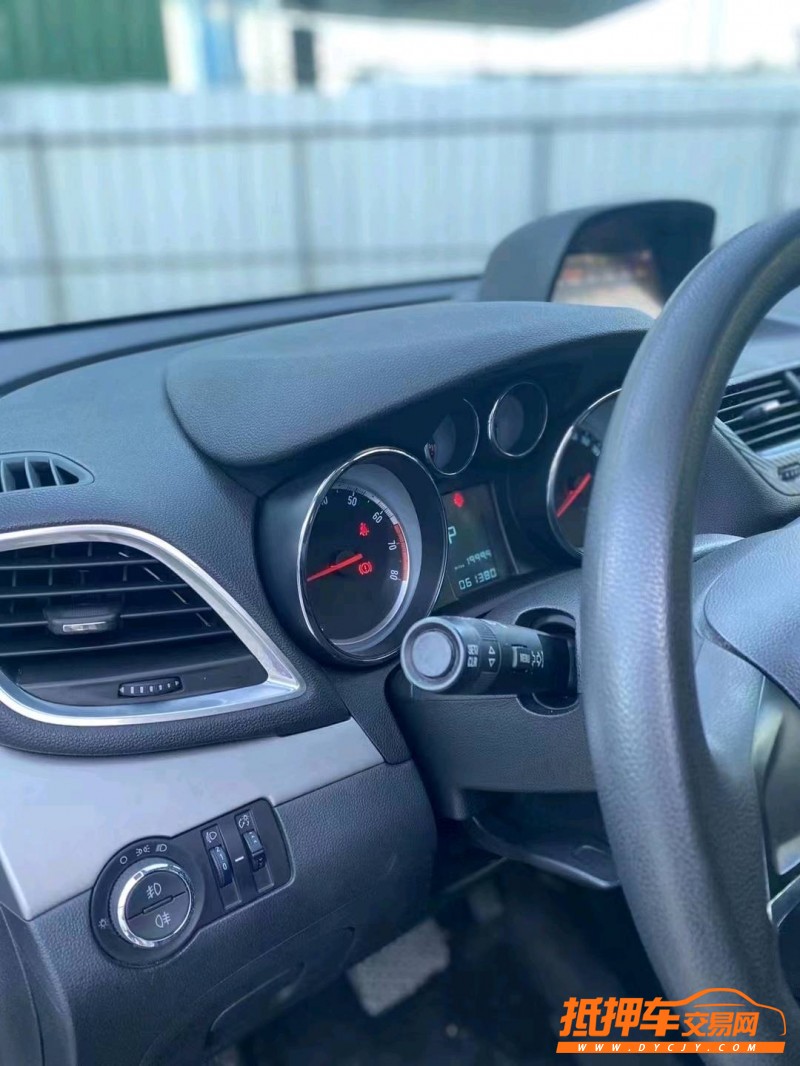 中山14年别克昂科拉6