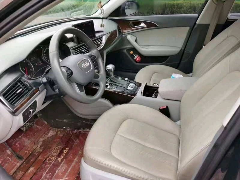 北京13年奥迪A64