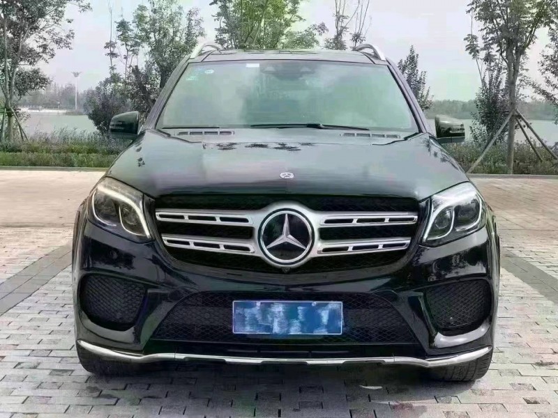 北京19年奔驰GLS1