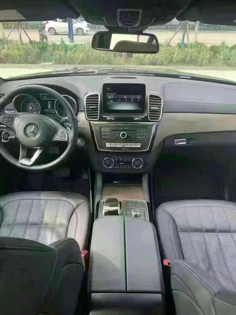 北京19年奔驰GLS8