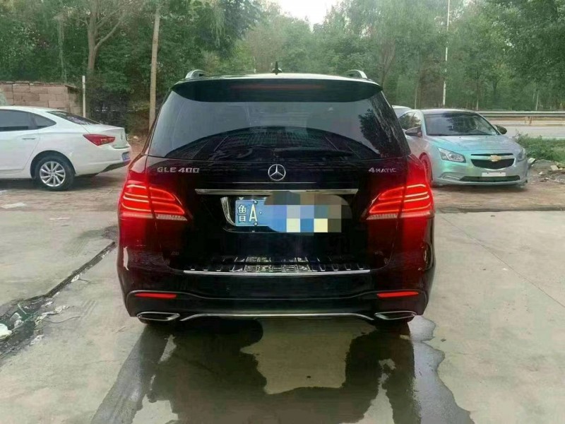 北京16年奔驰GLE7