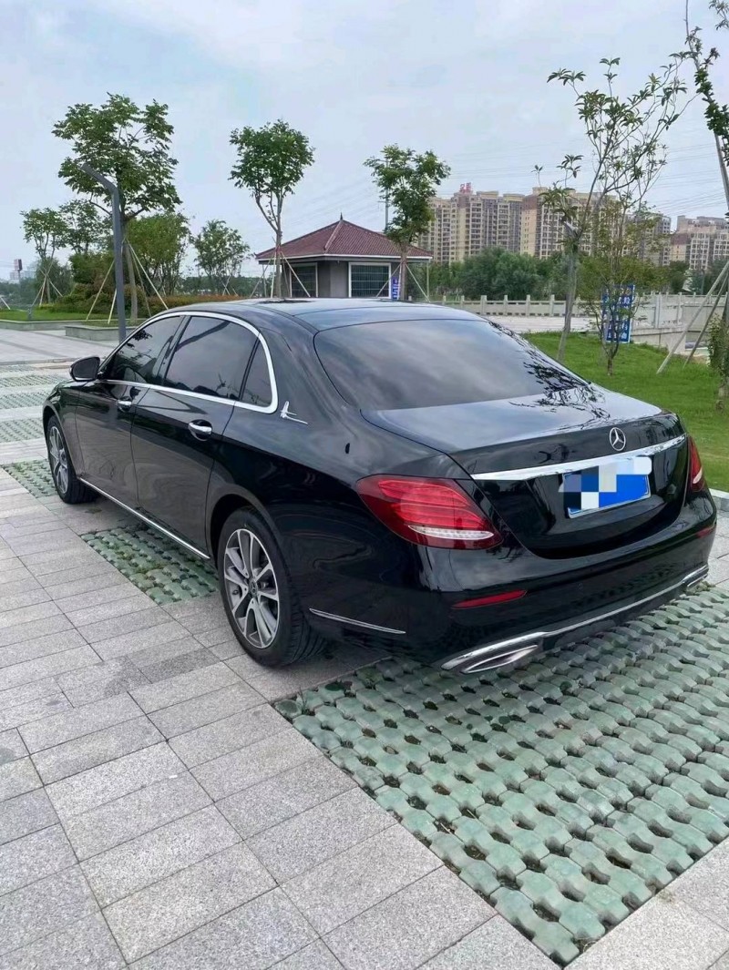 徐州20年奔驰E8