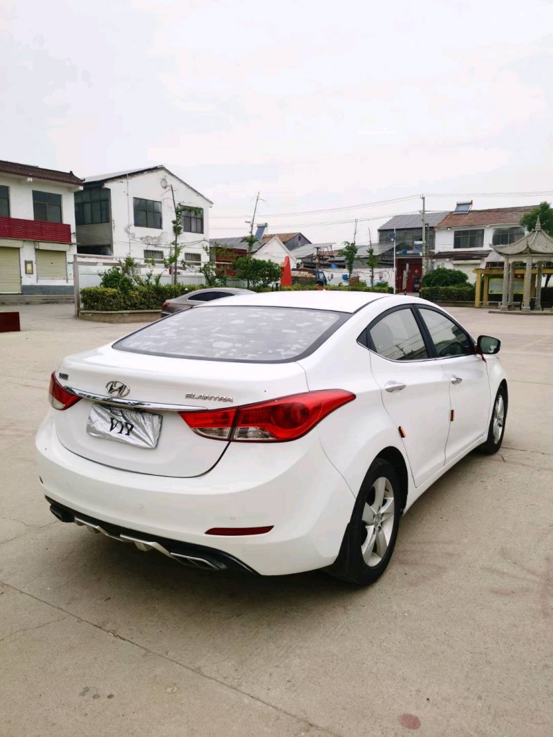 徐州14年现代朗动7