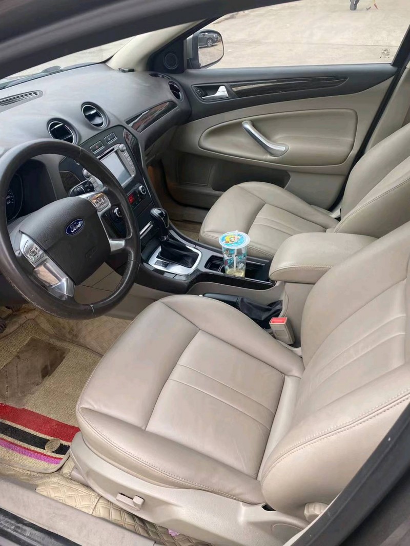 烟台13年福特蒙迪欧-致胜3