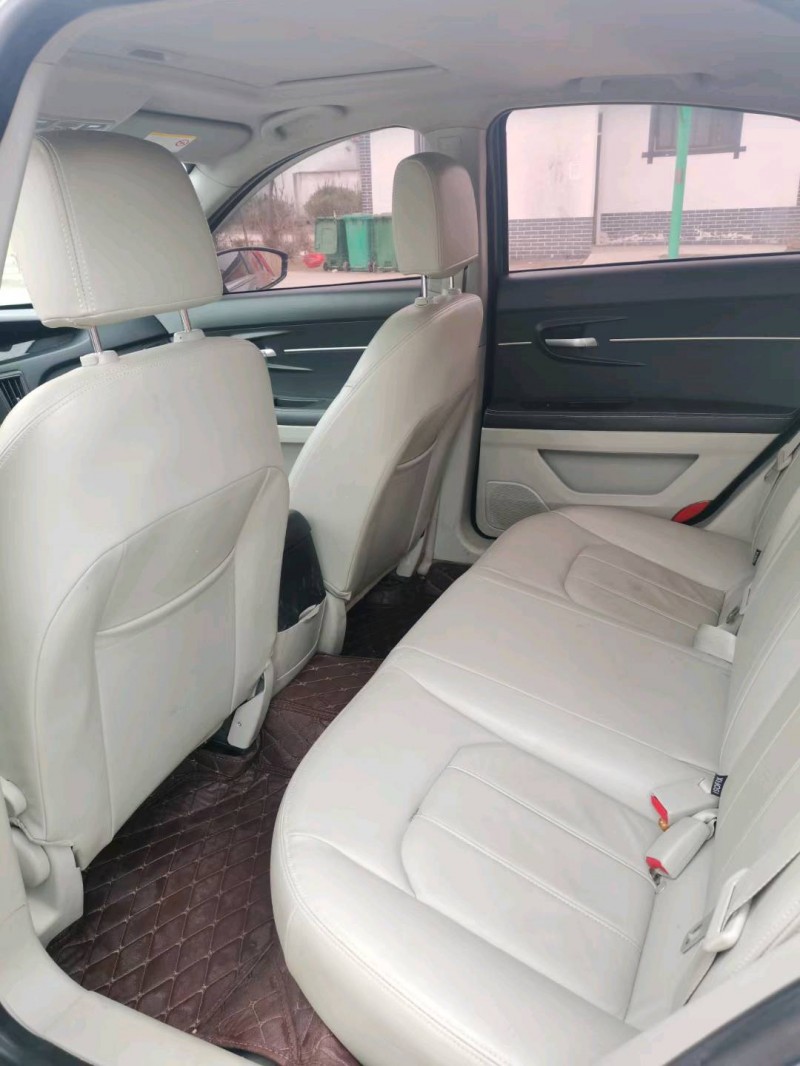 徐州15年北汽绅宝D505