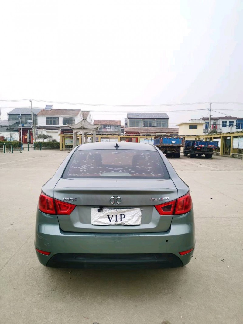 徐州15年北汽绅宝D509