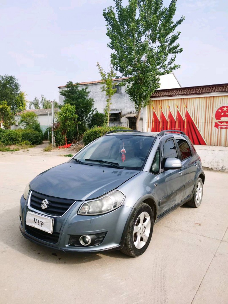 徐州12年铃木天语 SX42