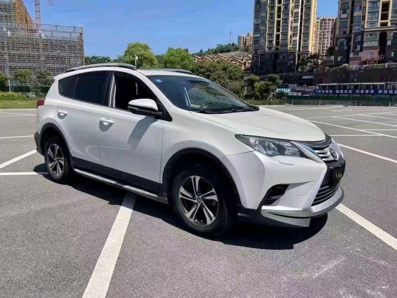 北京16年丰田RAV4荣放3