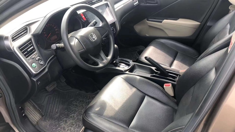 青岛18年本田哥瑞7