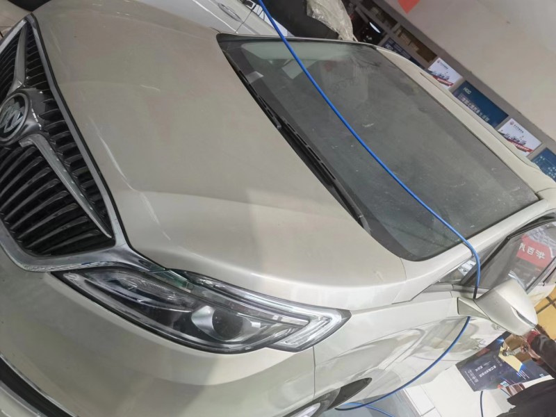 青岛18年别克GL86