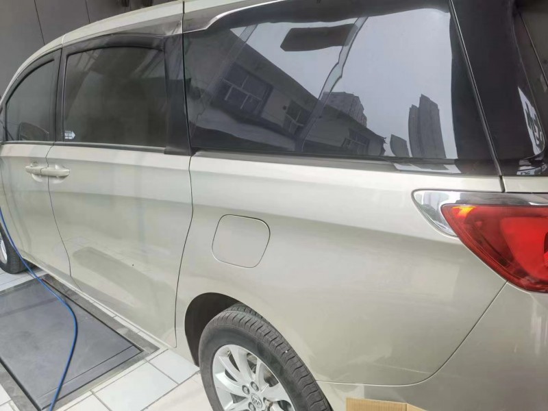 青岛18年别克GL82