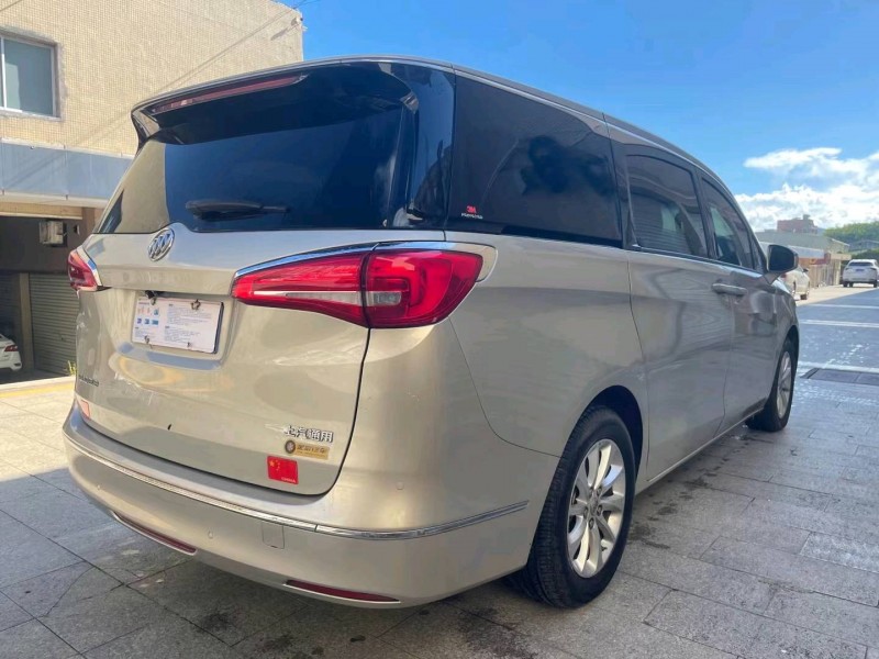 广州19年别克GL85