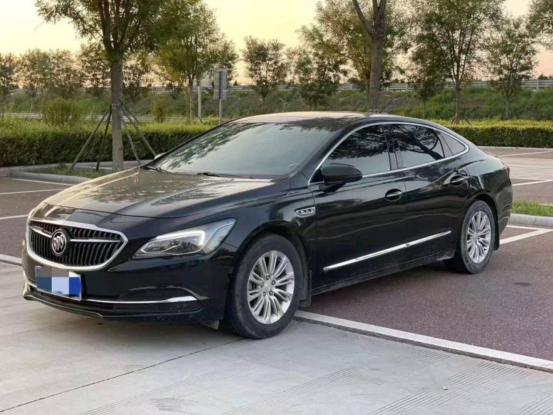 青岛18年别克君越2