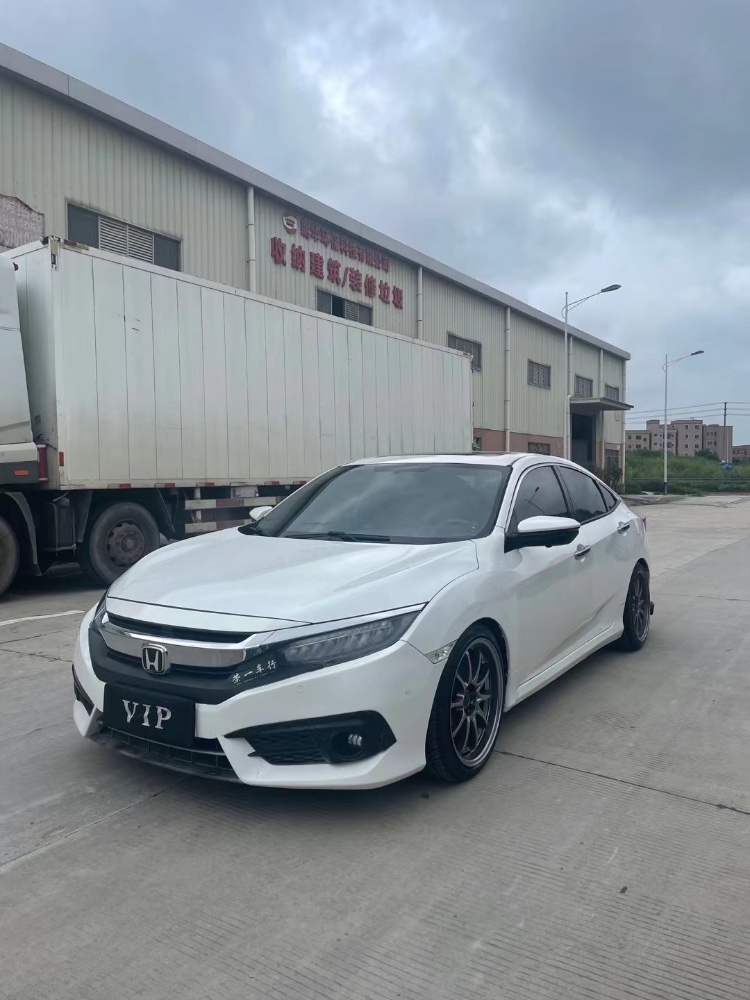 东莞17年本田思域4