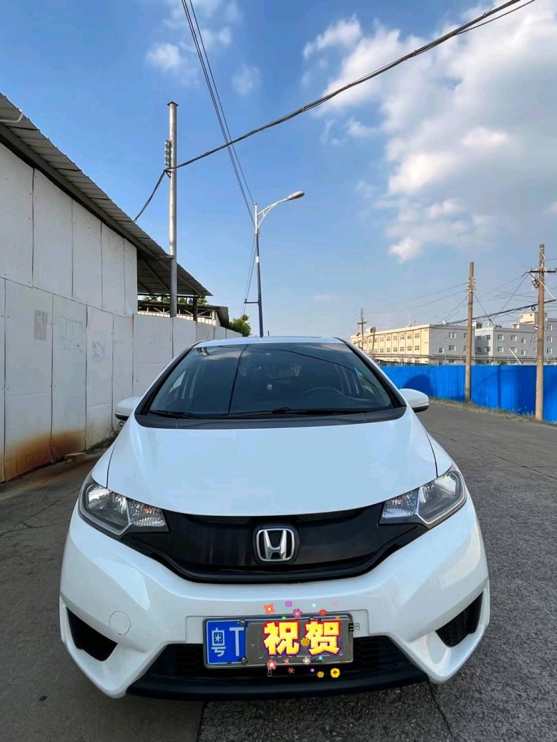 广州17年本田飞度1