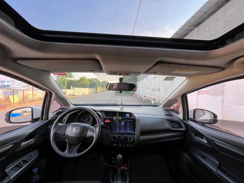 广州17年本田飞度5