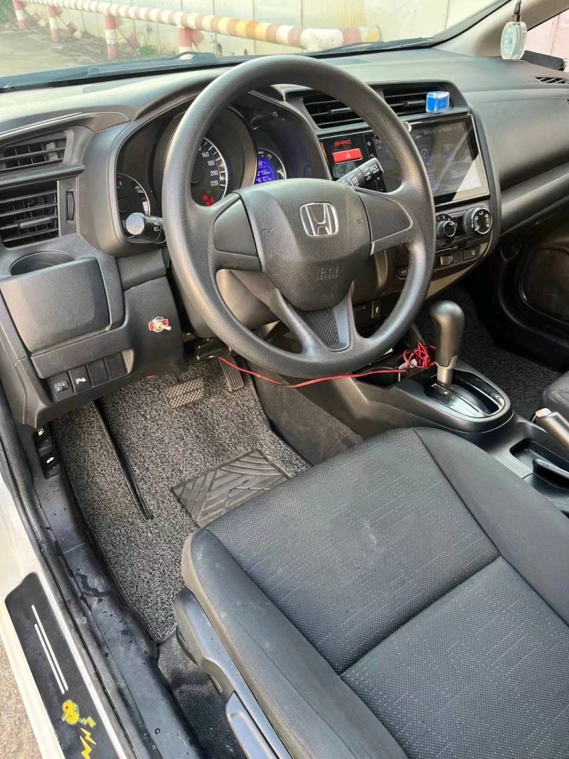 广州17年本田飞度6