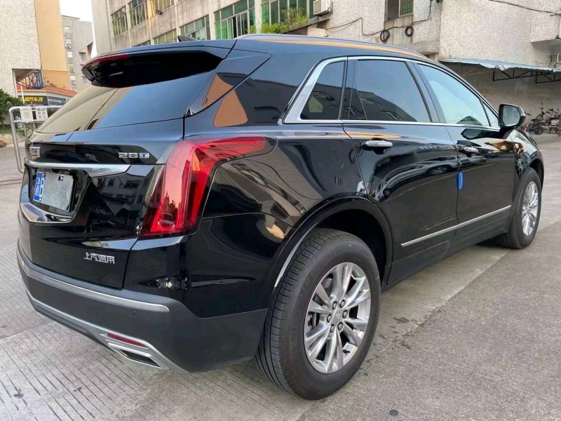 中山22年凯迪拉克XT55