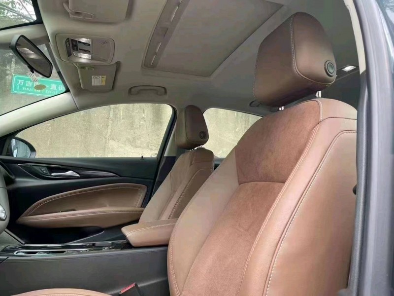 广州21年别克君威6