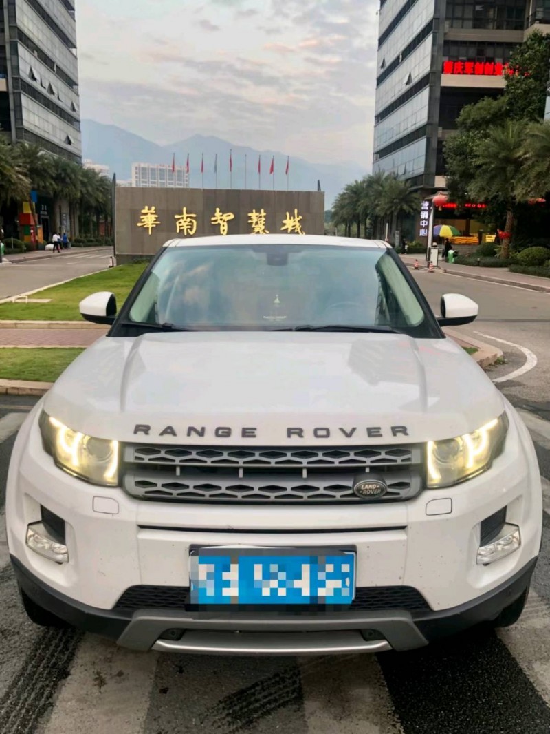 广州14年路虎极光1