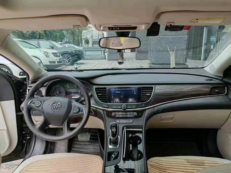 广州19年别克君越2