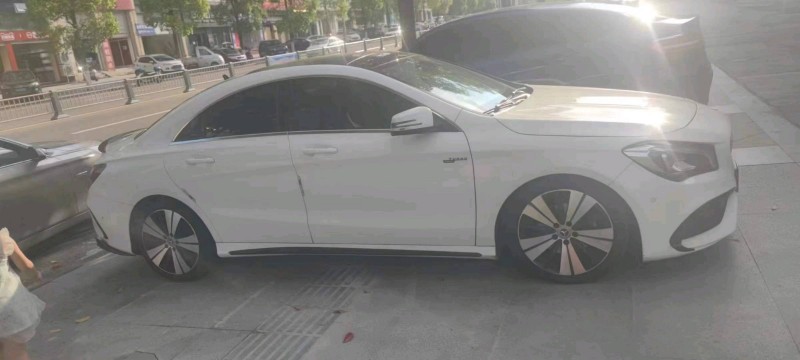 烟台18年奔驰CLA2