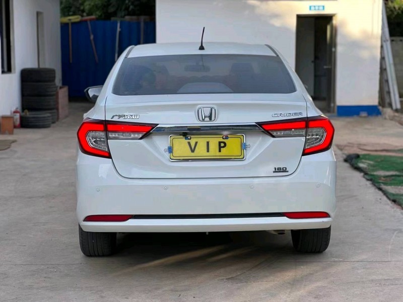 广州19年本田凌派4