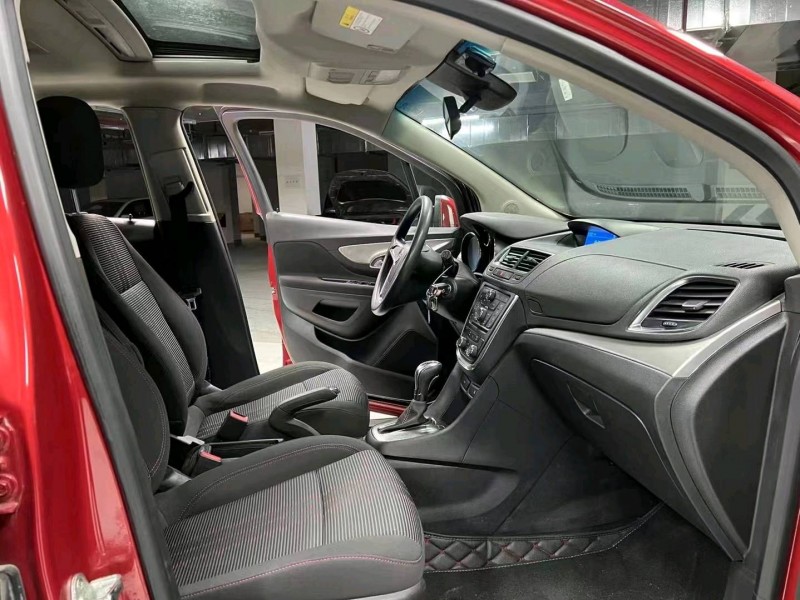 成都16年别克昂科拉6