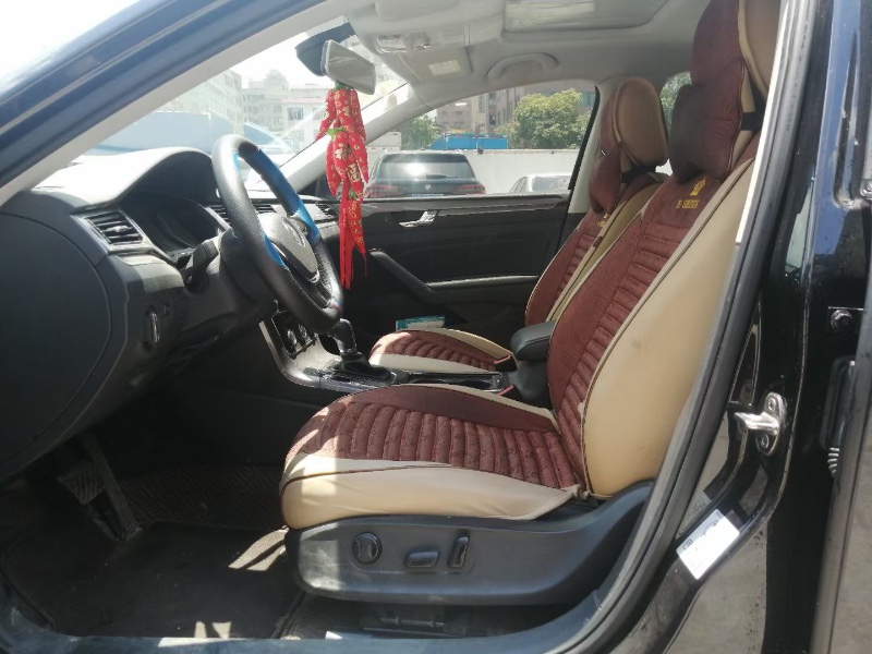 东莞18年大众帕萨特5