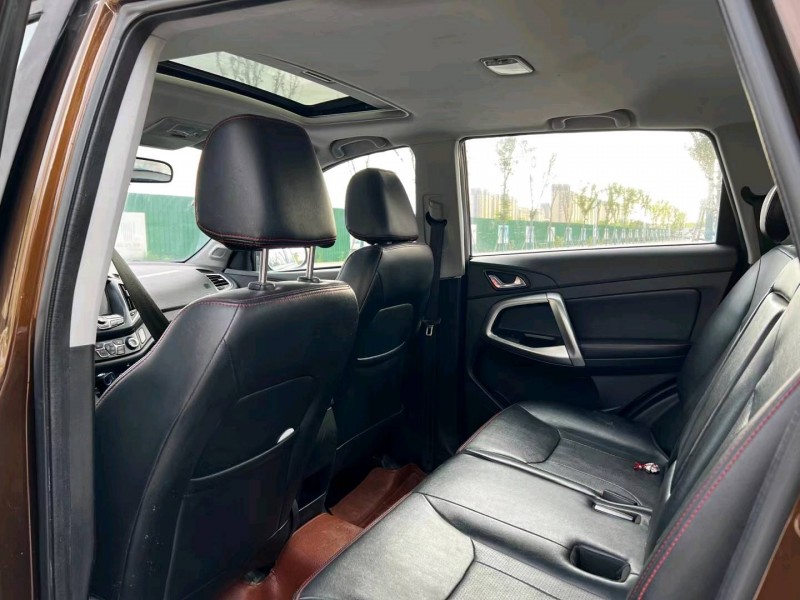 盐城14年奇瑞瑞虎8