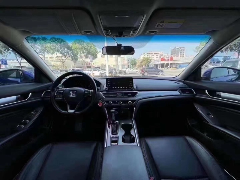 东莞20年本田雅阁5